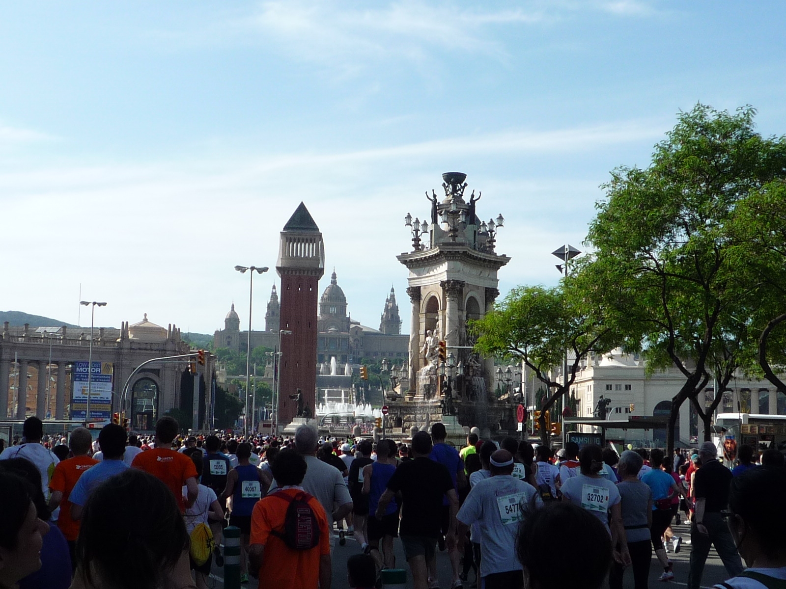 到ESPANA广场了 到ESPANA广场了