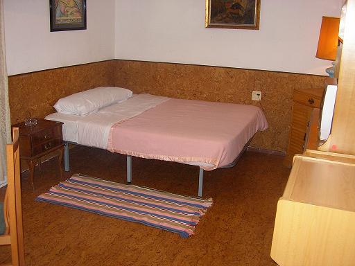 照片 2号房间.JPG