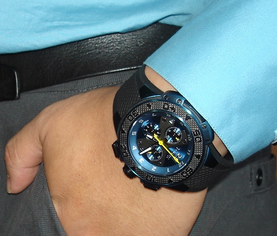 xtous001.jpg