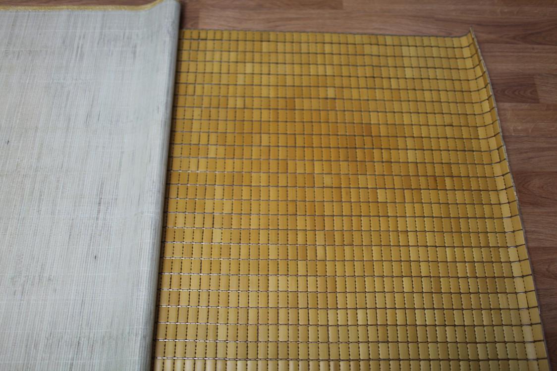 单人麻将席，二手90长，190宽，10欧元。