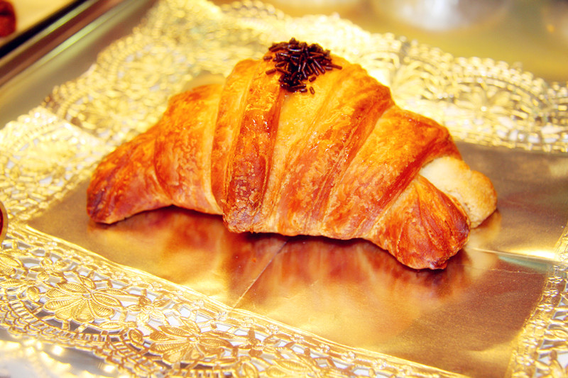 黑白巧克力牛角包