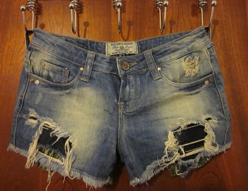 Bershka短裤.JPG