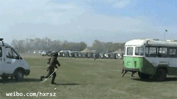 7e87e5d5jw1dox8gsyvjrg.gif