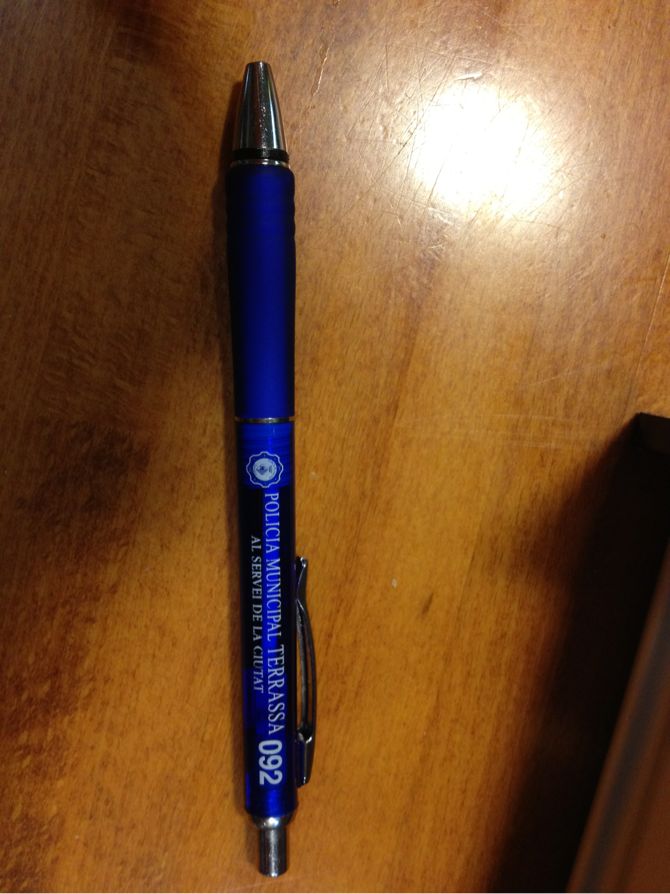 TERRASSA  市政武警过来喝咖啡时给的 不知其他人有没