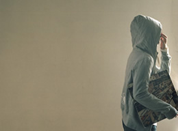 0APM949-8.jpg