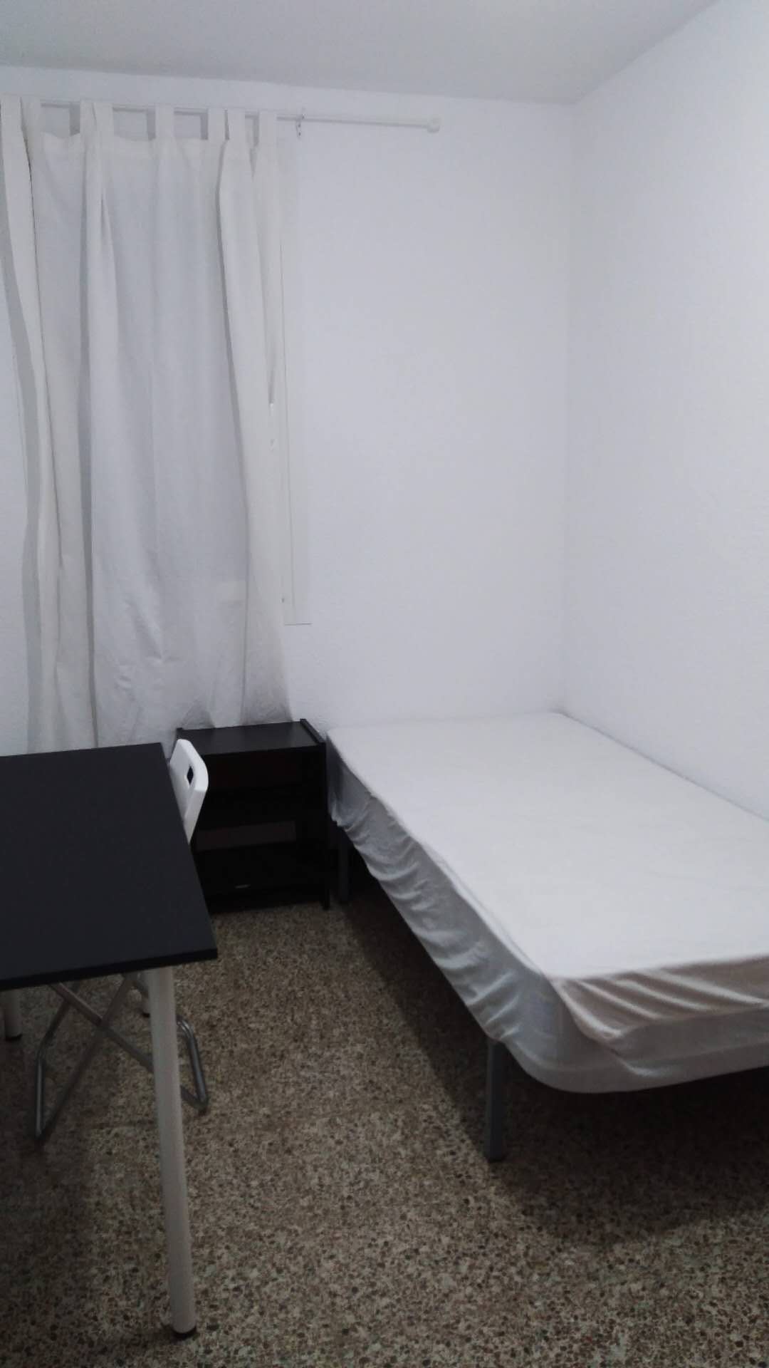 天井大房 窗.jpg