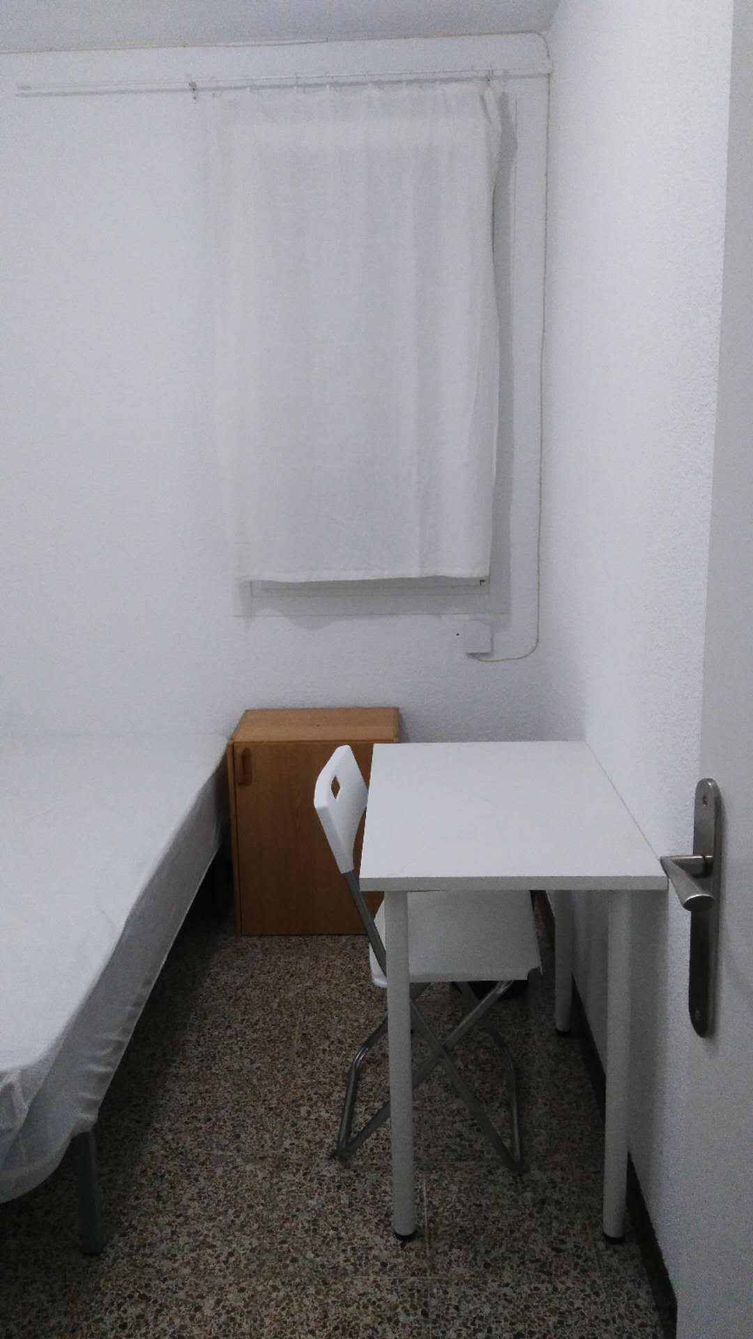 天井小房 窗.jpg