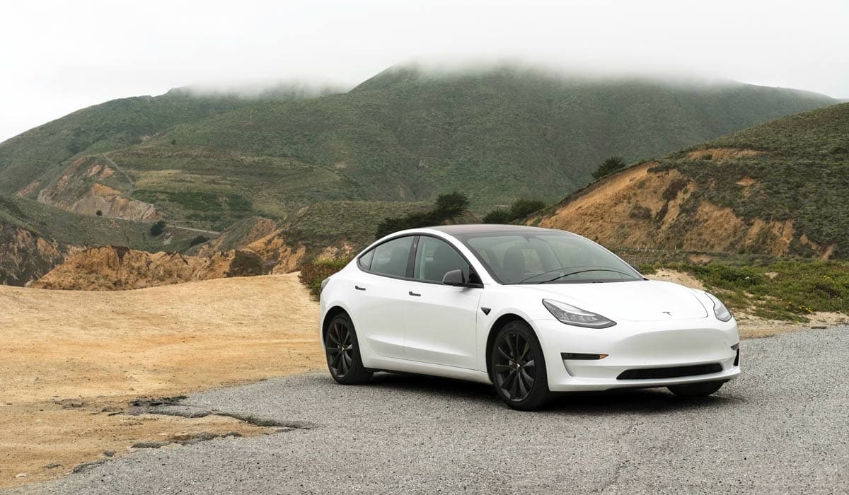 tesla.jpg