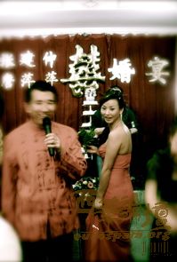 新娘漂亮的转身