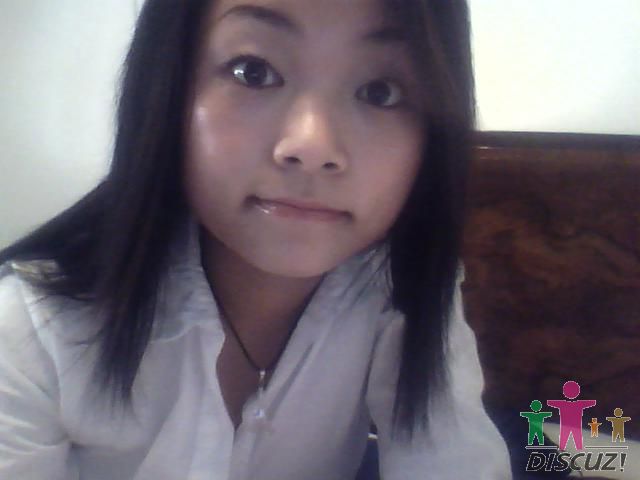 保留这张大头像．．．．．．吓吓人．．．．．．．．．．．哈哈