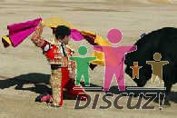 西 班 牙 斗 牛 表 演2.jpg