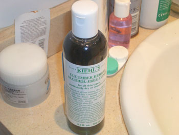 KIEHL'S 小黄瓜水.JPG