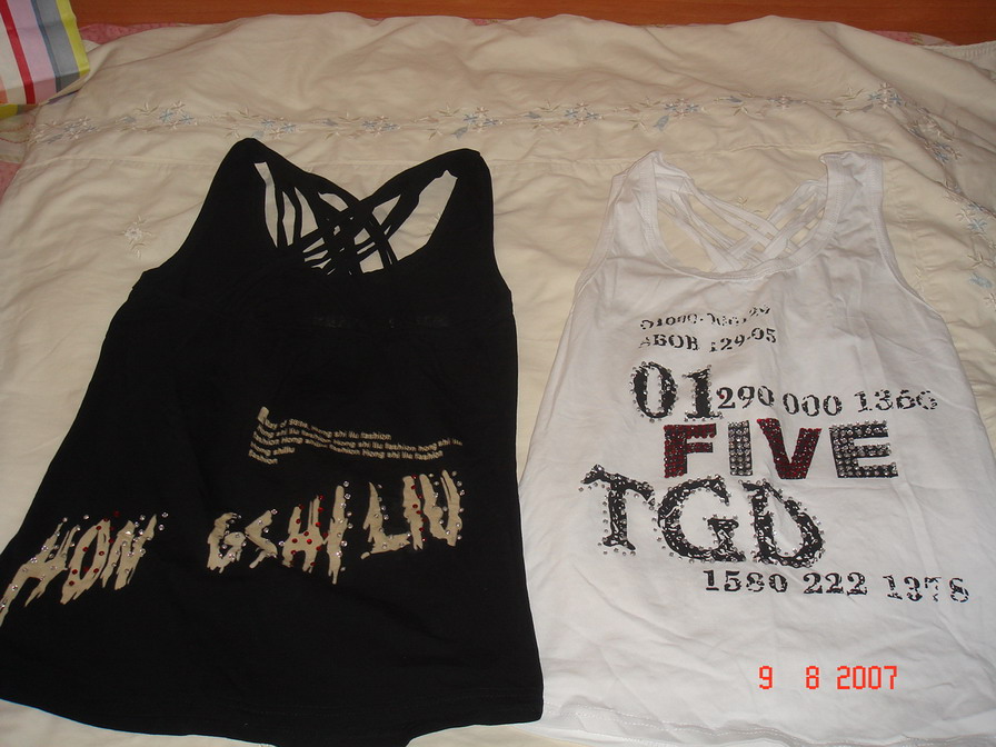 黑白top两件一样的 白正面黑反面.JPG