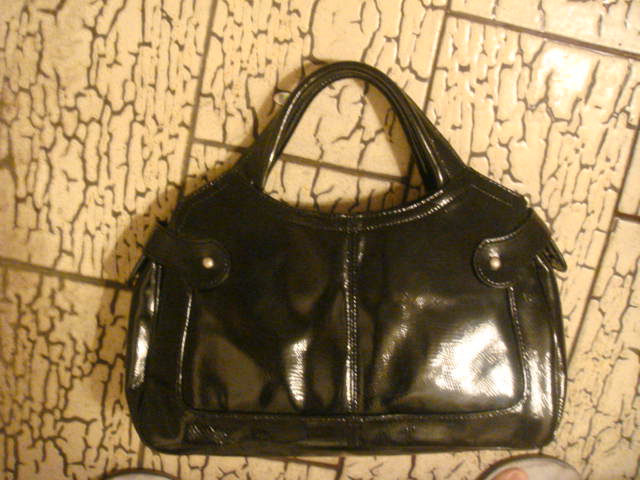 这个包样子很简单