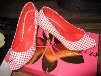 只是瞬间的冲动