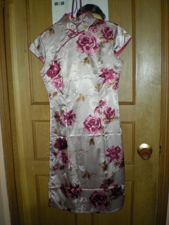 基本款真丝缎面短旗袍