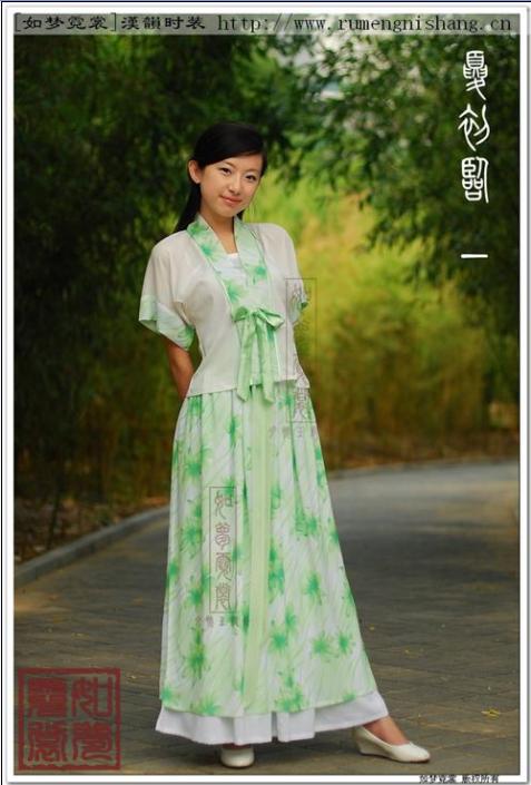 改良汉服.jpg